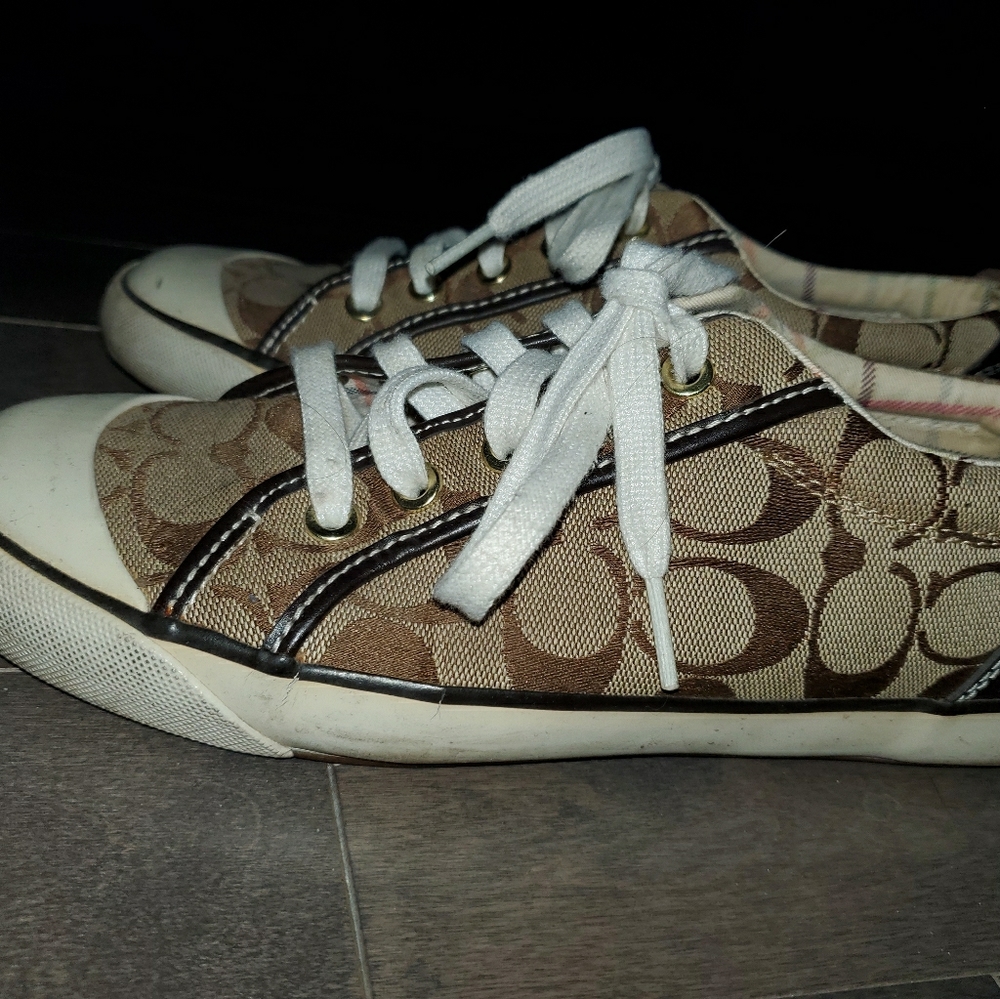 Coach Barrett Sneakers, size 8B
